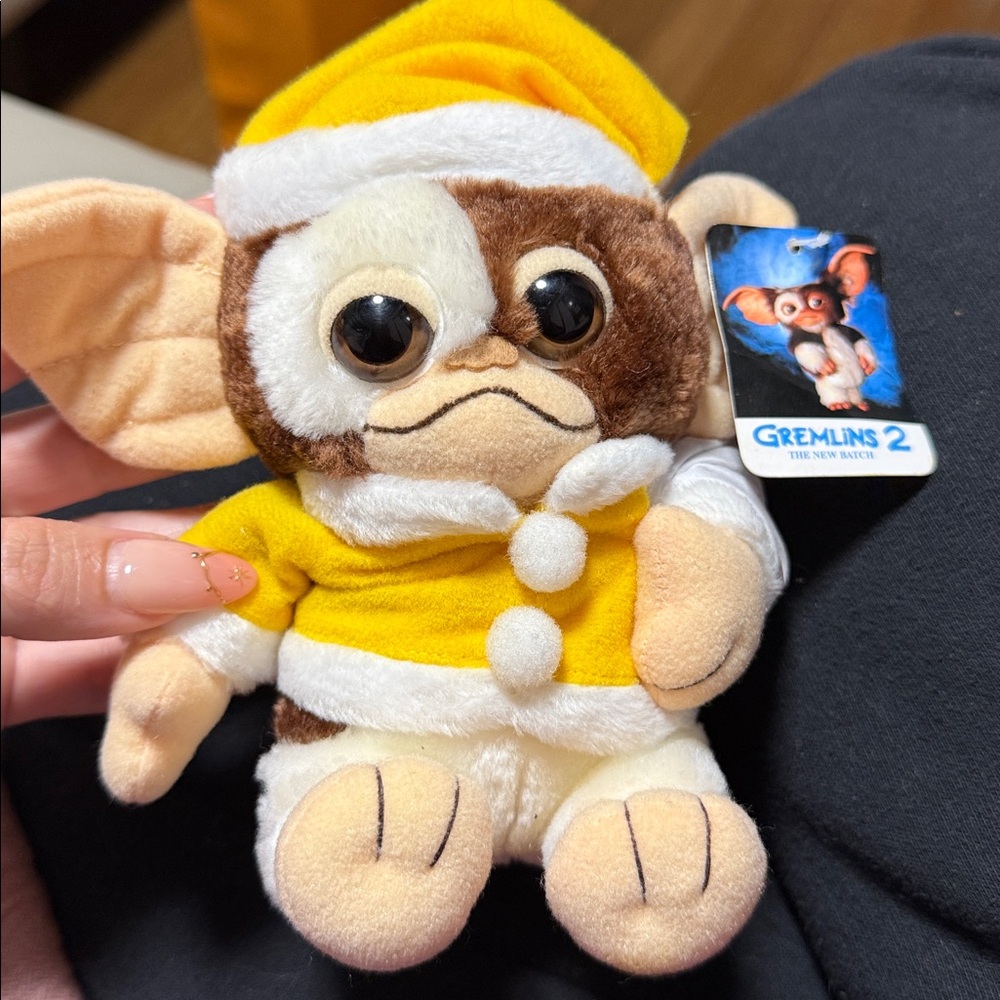 Gremlins 2 Gizmo rare plush yellow Christmas Santa Japan stuffed animal